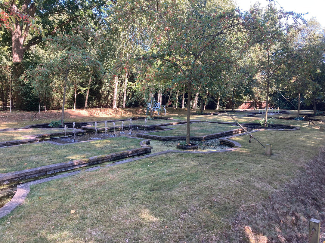 West Green House-胡克必去景点