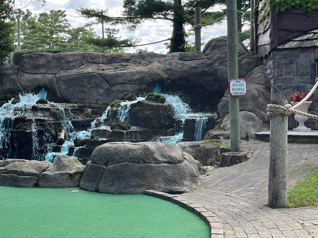 Pirate's Cove Adventure Golf-特拉弗斯城必去景点