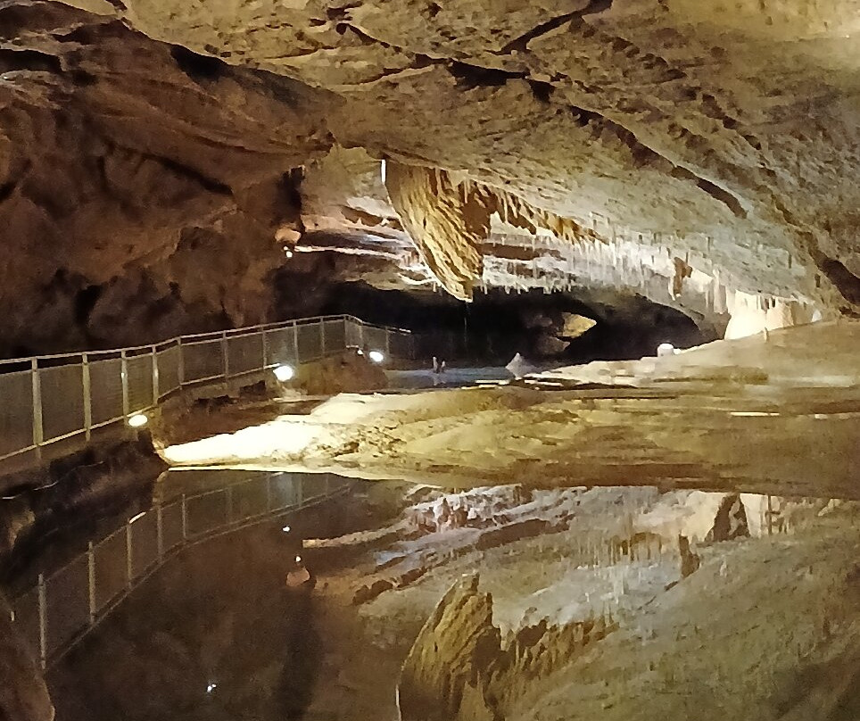 Grottes de Lacave-Lacave必去景点