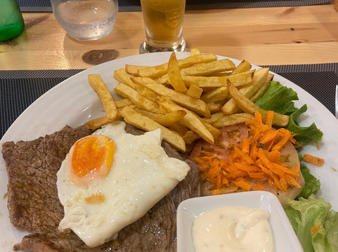 Mastersburger Nazaré主图