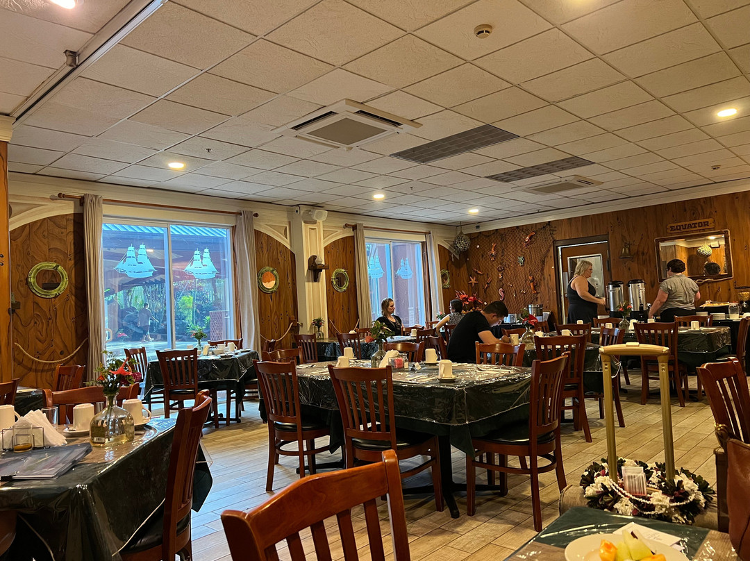 Tradewinds Hotel主图