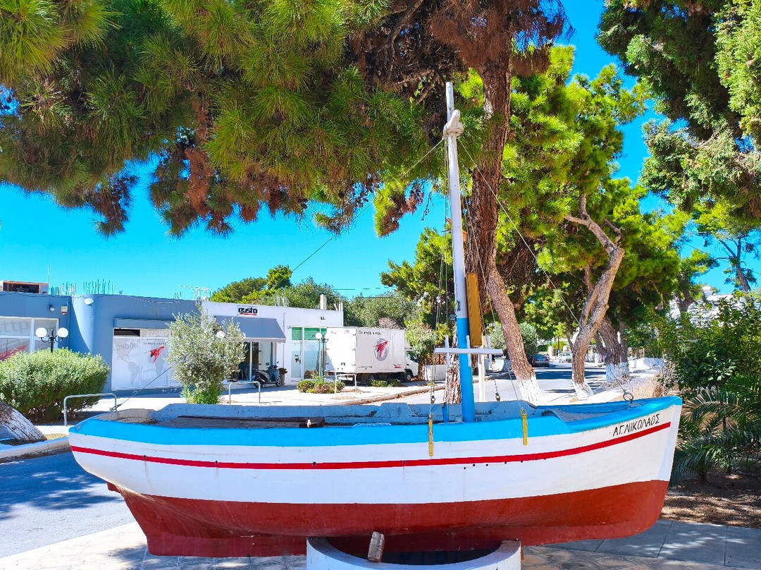 Ekklisia Agios Nikolaos-Lakki必去景点