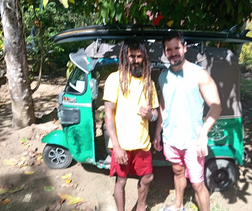 Unakuruwa Thilak Surf Shool-唐卡拉必去景点