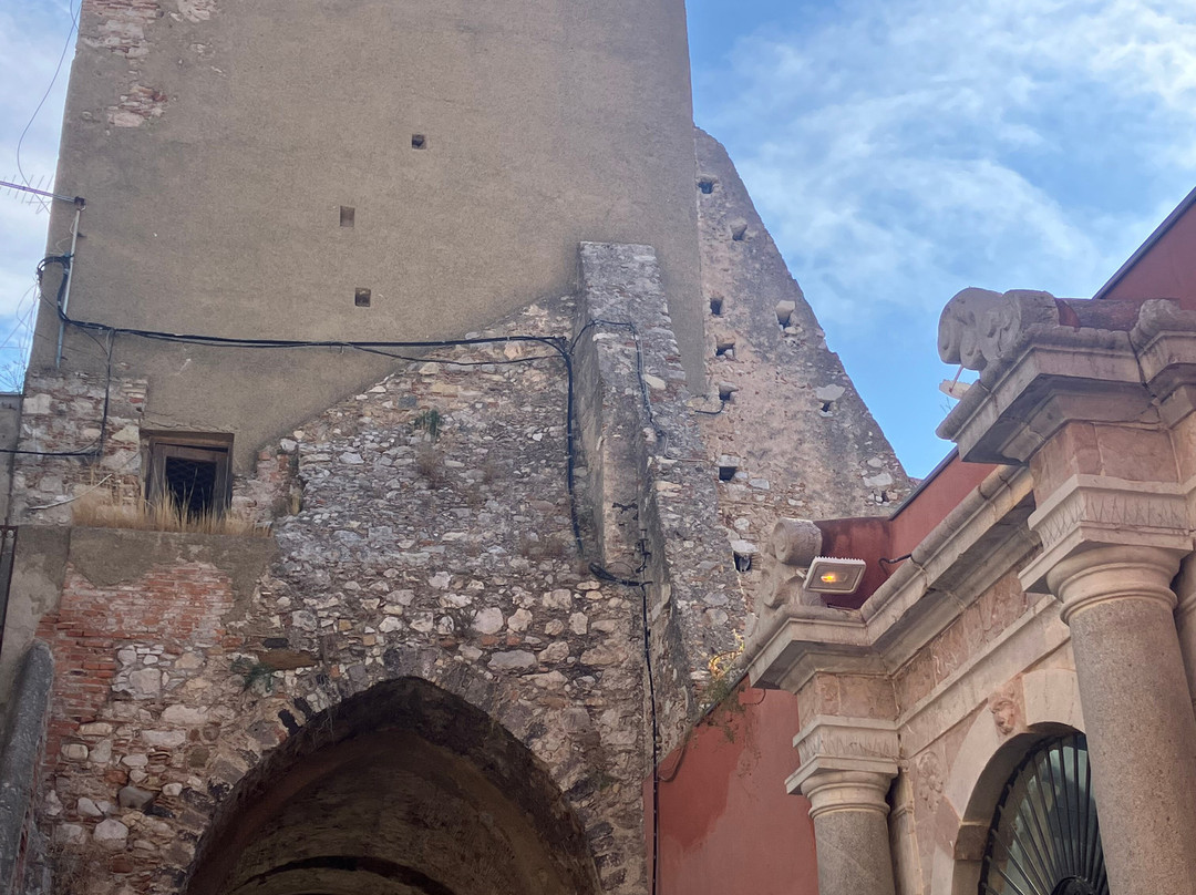 Torre dell'Orologio-陶尔米纳必去景点