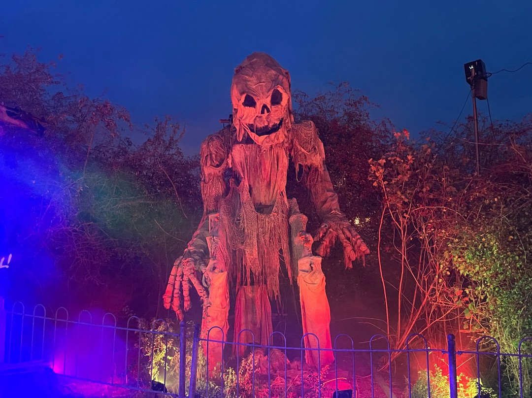 Xtreme Scream Park-梅尔顿莫布雷必去景点