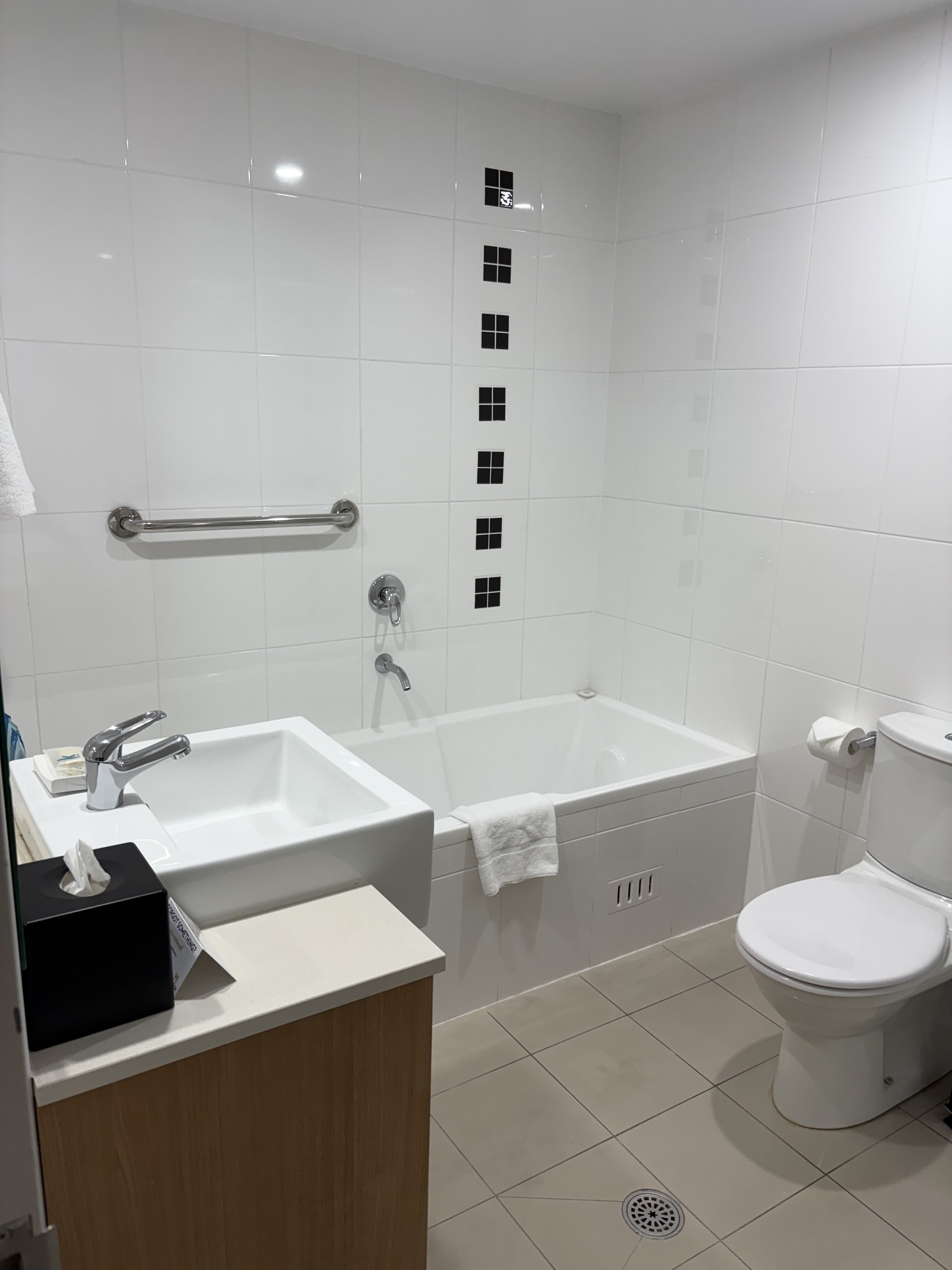 美利通套房酒店-滑铁卢-浴室