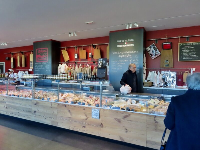 Salumi Grossetti-Nibbiano必去景点