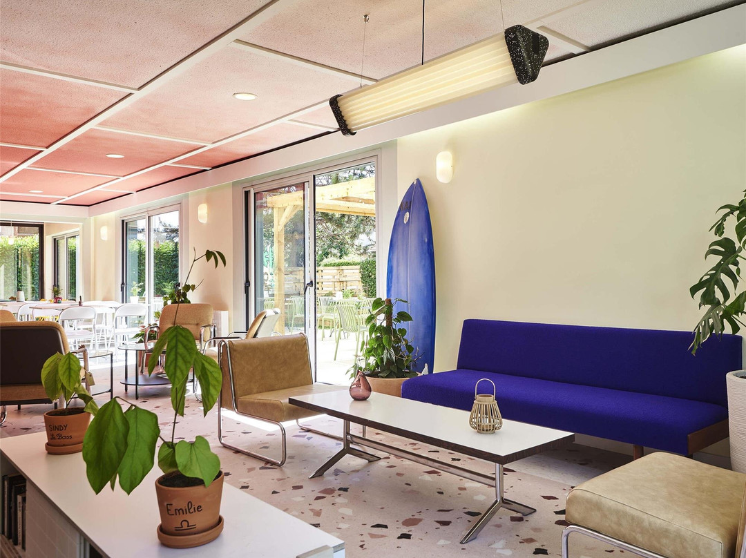 钟楼瓦森布雷托内酒店主图