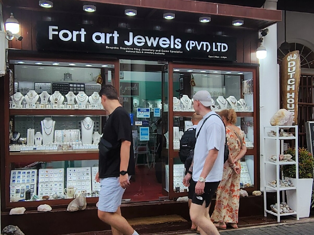 Fort Art Jewels-加勒必去景点