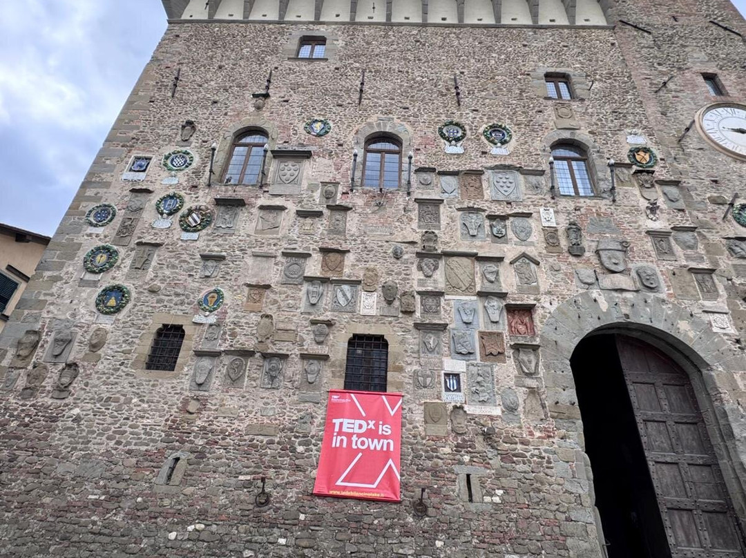 Palazzo dei Vicari-Scarperia e San Piero必去景点