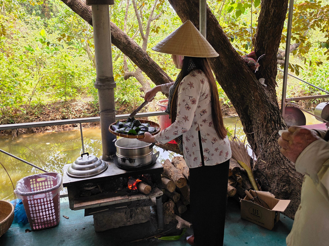 Ms San Tours-朱笃必去景点