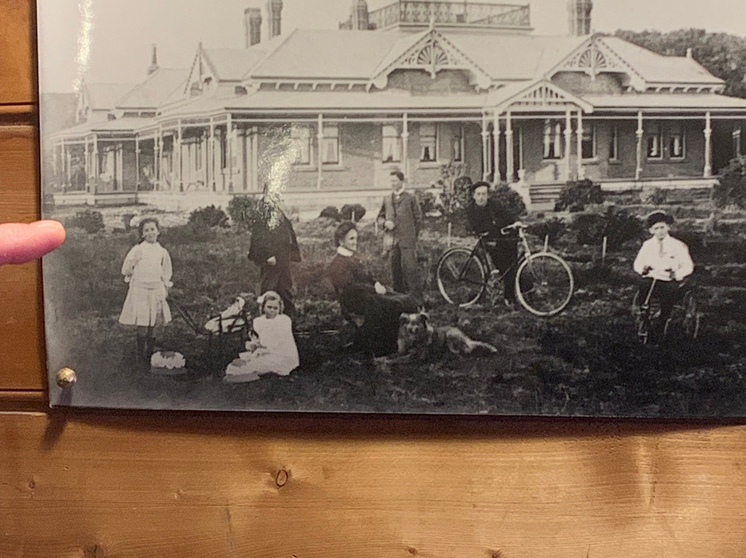 奥米斯顿宾馆主图