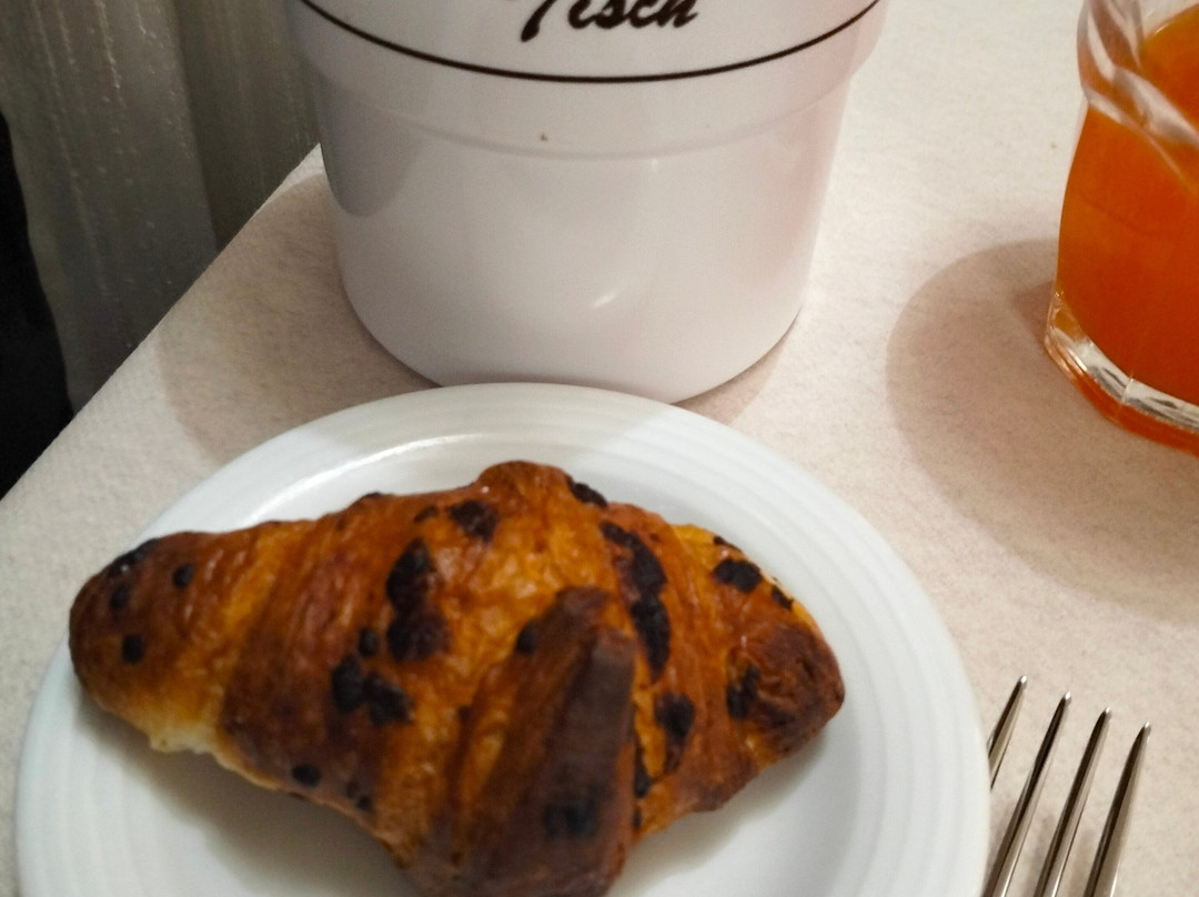 月亮机场酒店主图