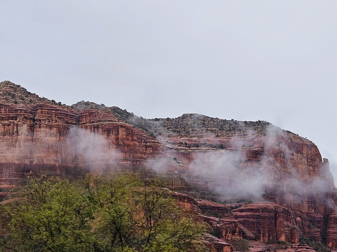 红岩风景道（SR 179）-Village of Oak Creek必去景点