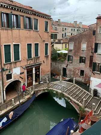 DD724迷人酒店主图