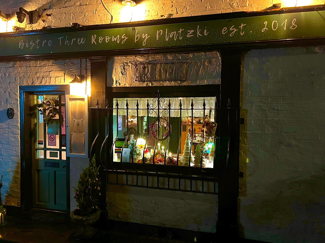 Bistro Three Rooms By Platzki