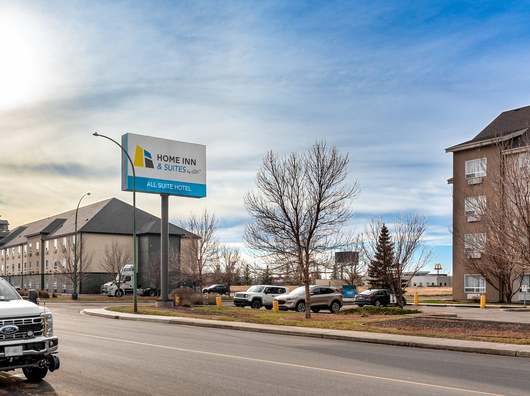 Home Inn & Suites by d3h™ - Regina East主图
