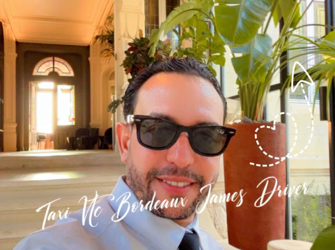 格兰德巴拉伊城堡度假温泉酒店主图