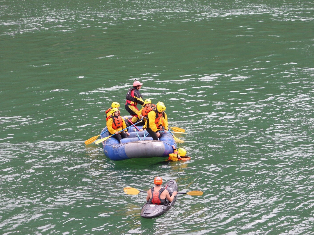 Aoni Rafting Patagonia-Coyhaique必去景点