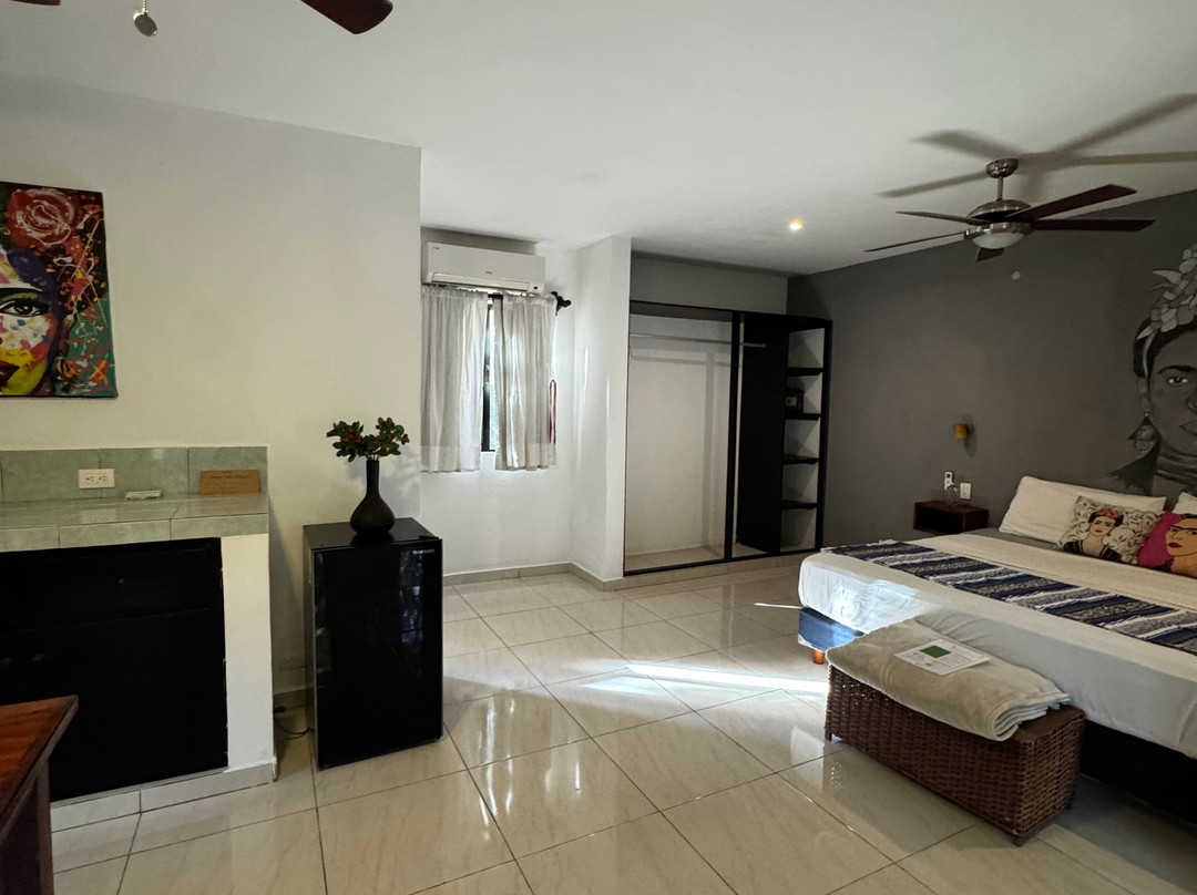 Maya Eco Village主图