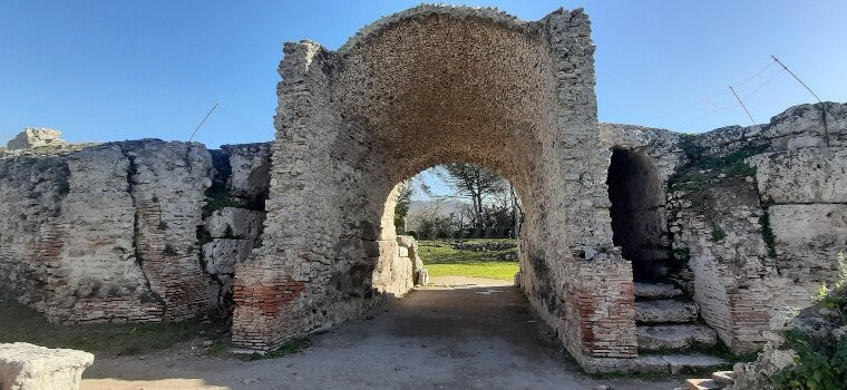 Anfiteatro Romano di Paestum-Paestum必去景点