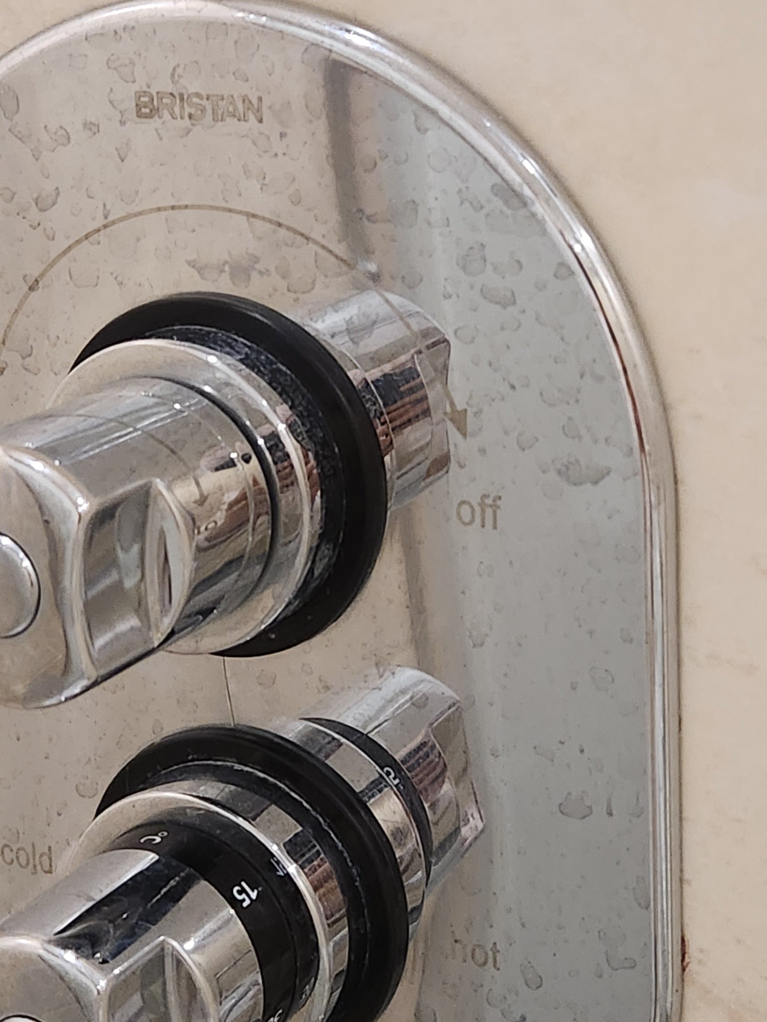 Ramada By Wyndham Cheltenham-官方