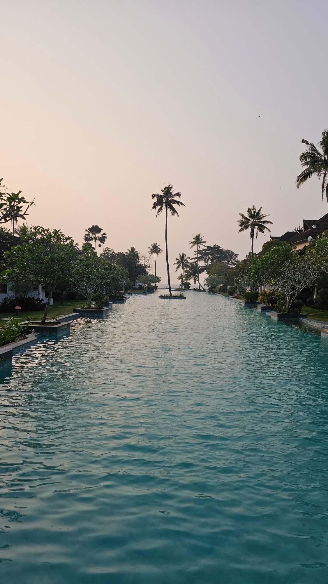 Rhythm Kumarakom-官方