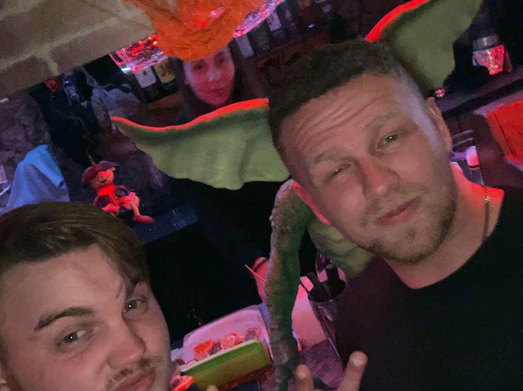 Bar el Infierno-洛斯克里斯蒂亚诺斯必去景点