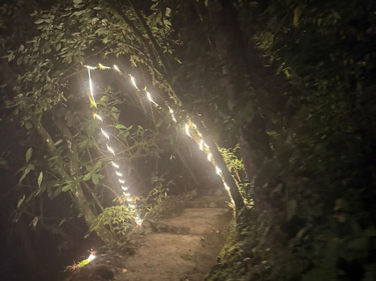 恶魔之炉瀑布-巴尼奥斯必去景点