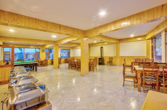 Trimurti Hotel Rama Palace-餐饮