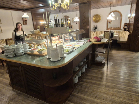 Hotel Alpina Superior主图