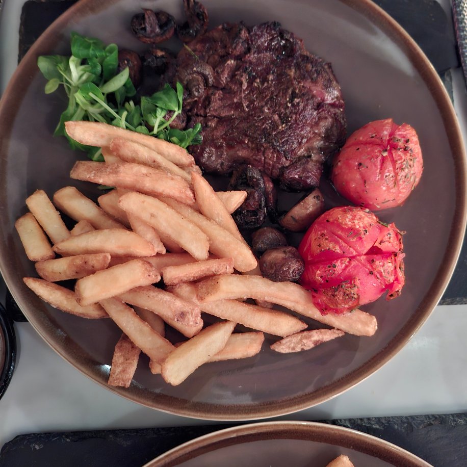 纽波特美居酒店-官方