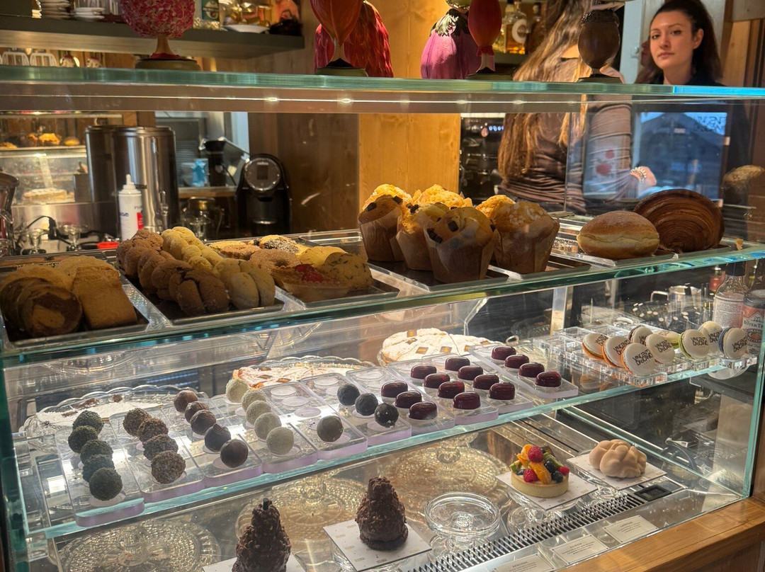 Vincenzo Dascanio Café - St.Moritz