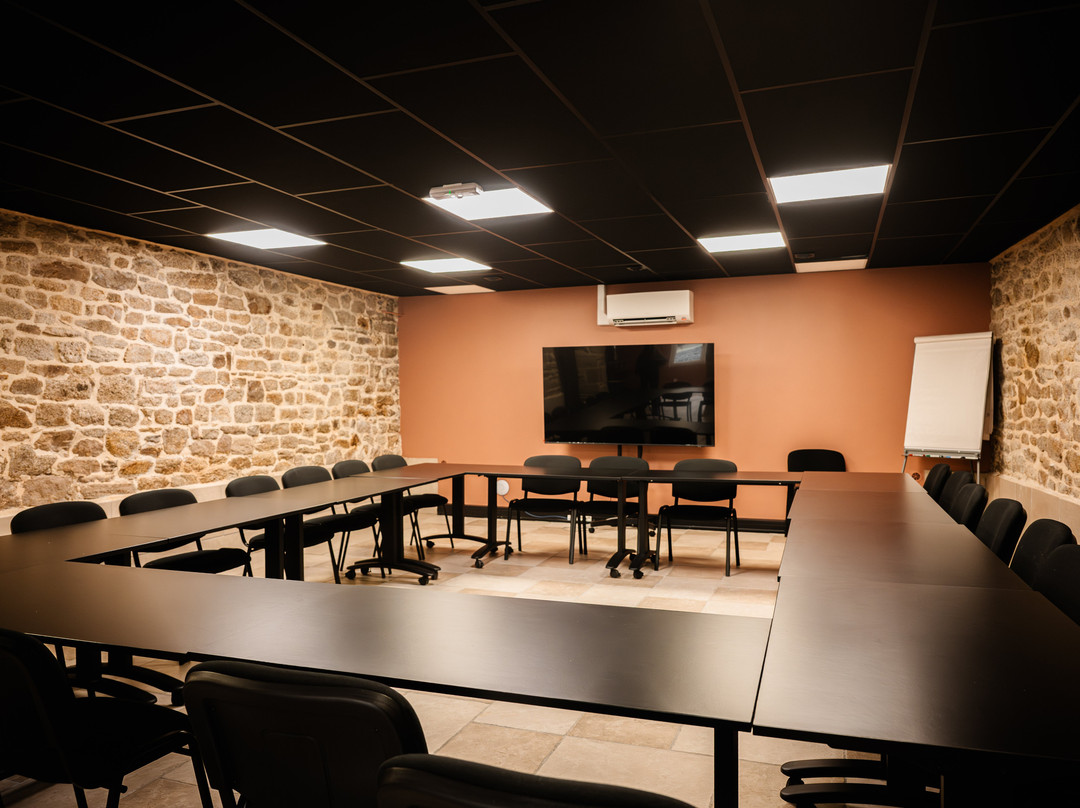 干贡艾里维布莉特酒店主图