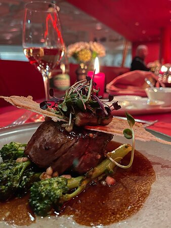 多尔德大酒店主图