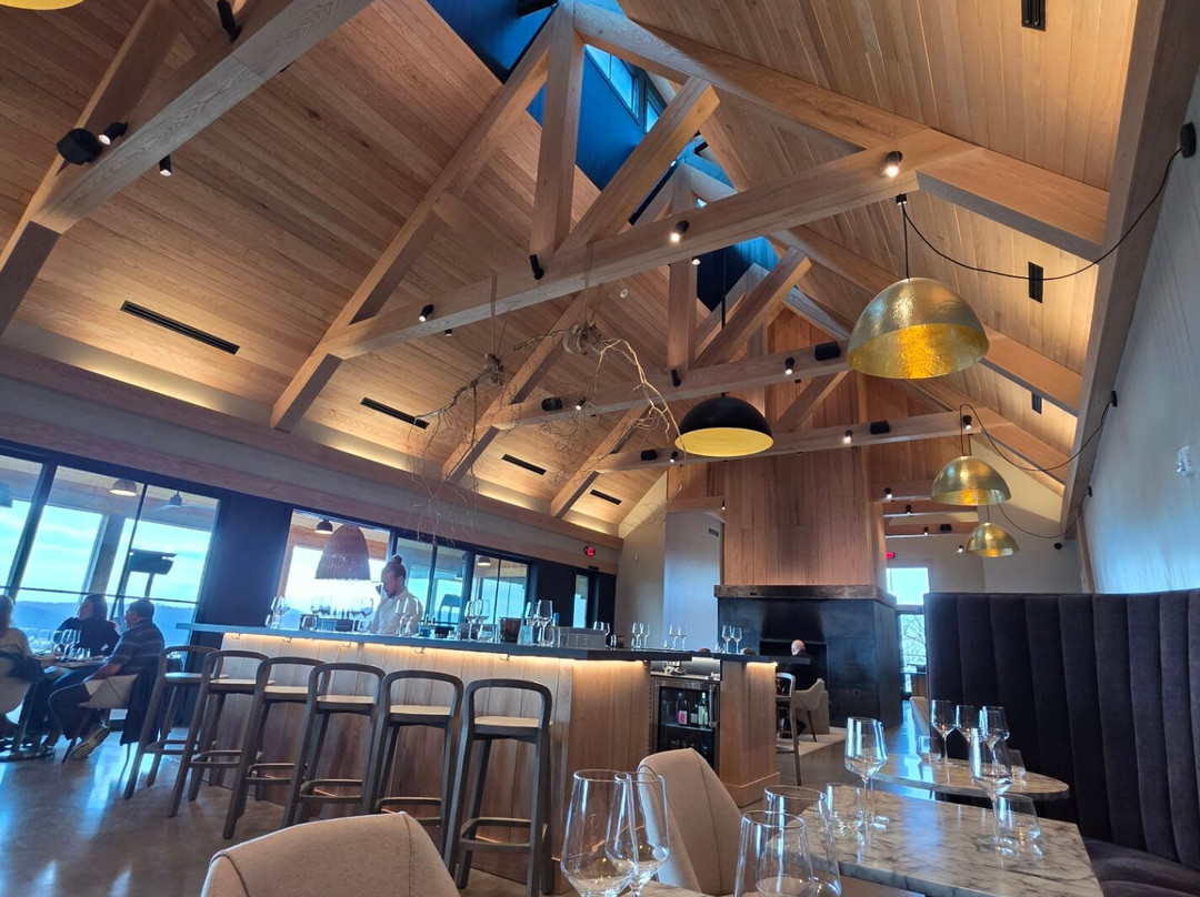 Crimson Lane Vineyards-Linden必去景点