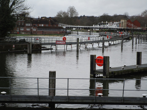 Marlow Weir-Marlow必去景点