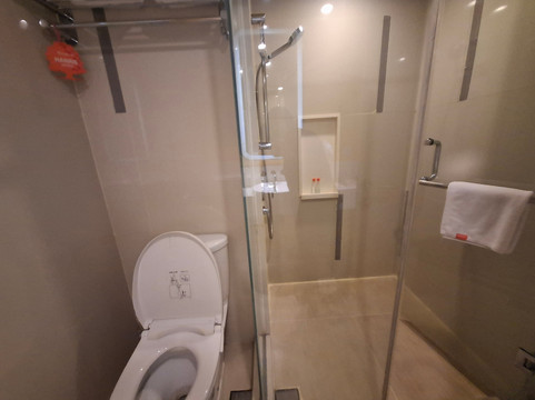 勿加泗哈里斯酒店及会议中心主图