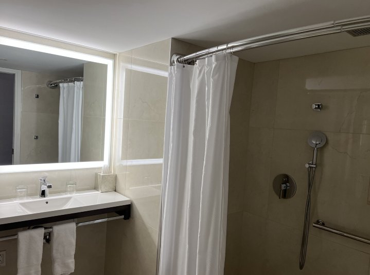 沃德勒伊酒庄酒店-浴室