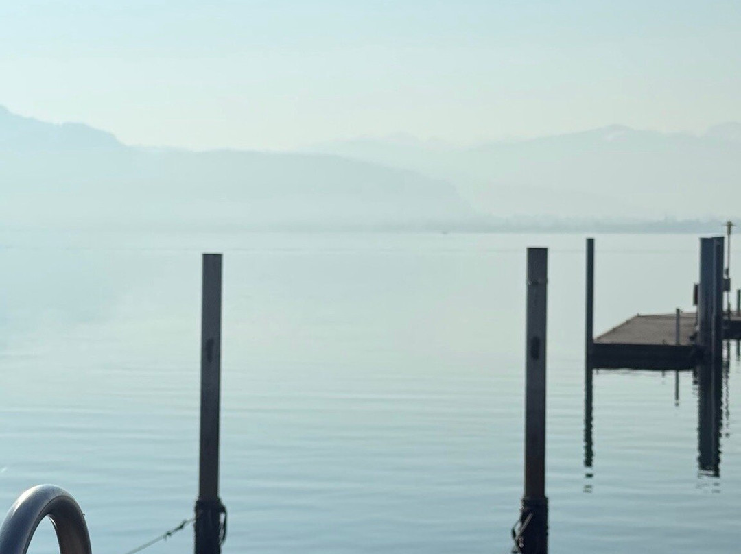 加尔尼布鲁格酒店主图