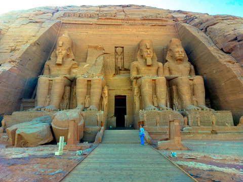 New Abusimble 2 Hotel & Restaurant