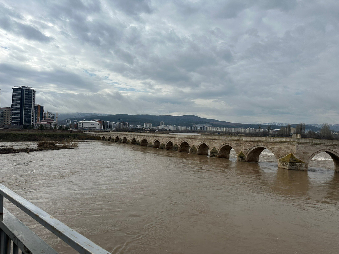 Kesik Kopru-Sivas必去景点