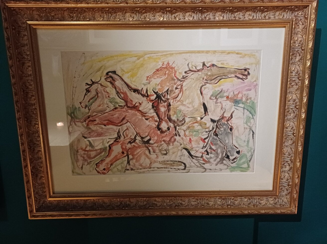 Guzmán Gallery Art & Drinks主图