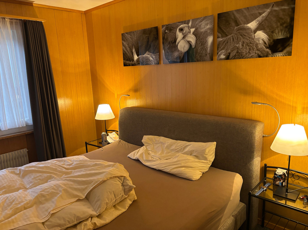 布格斯里酒店餐厅主图