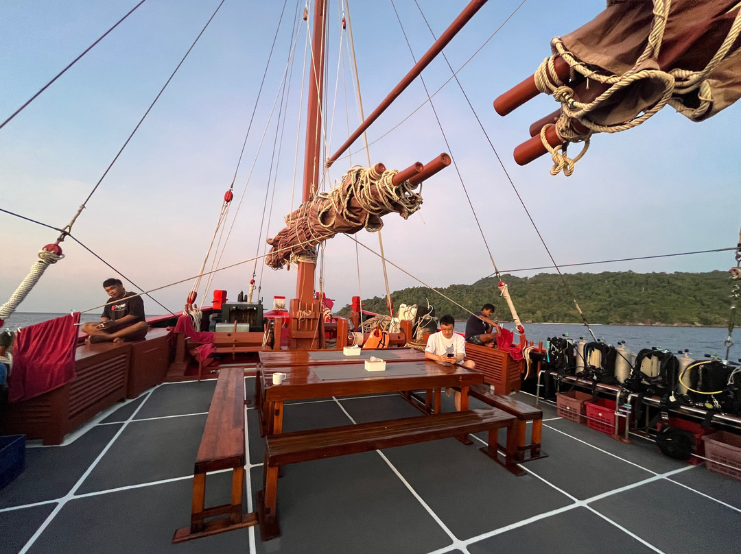 The Junk Liveaboards-Chalong必去景点