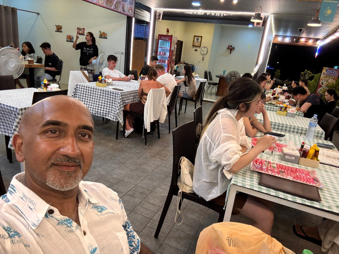 Yoyo Restaurant Karon Beach Phuket