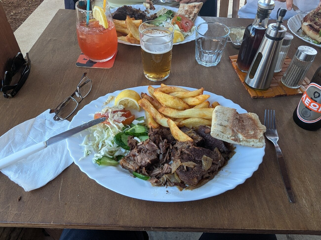 The Square Of Anogyra Tavern