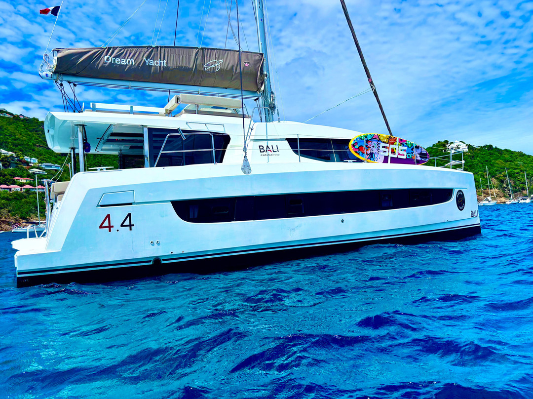 Dream Yacht Charter-Anse Marcel必去景点