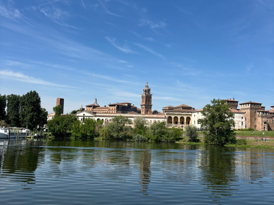 Motonavi Andes Negrini Day Tours-曼托瓦必去景点