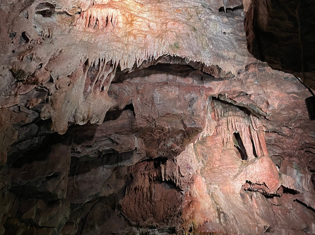 Cheddar Gorge & Caves-Cheddar必去景点